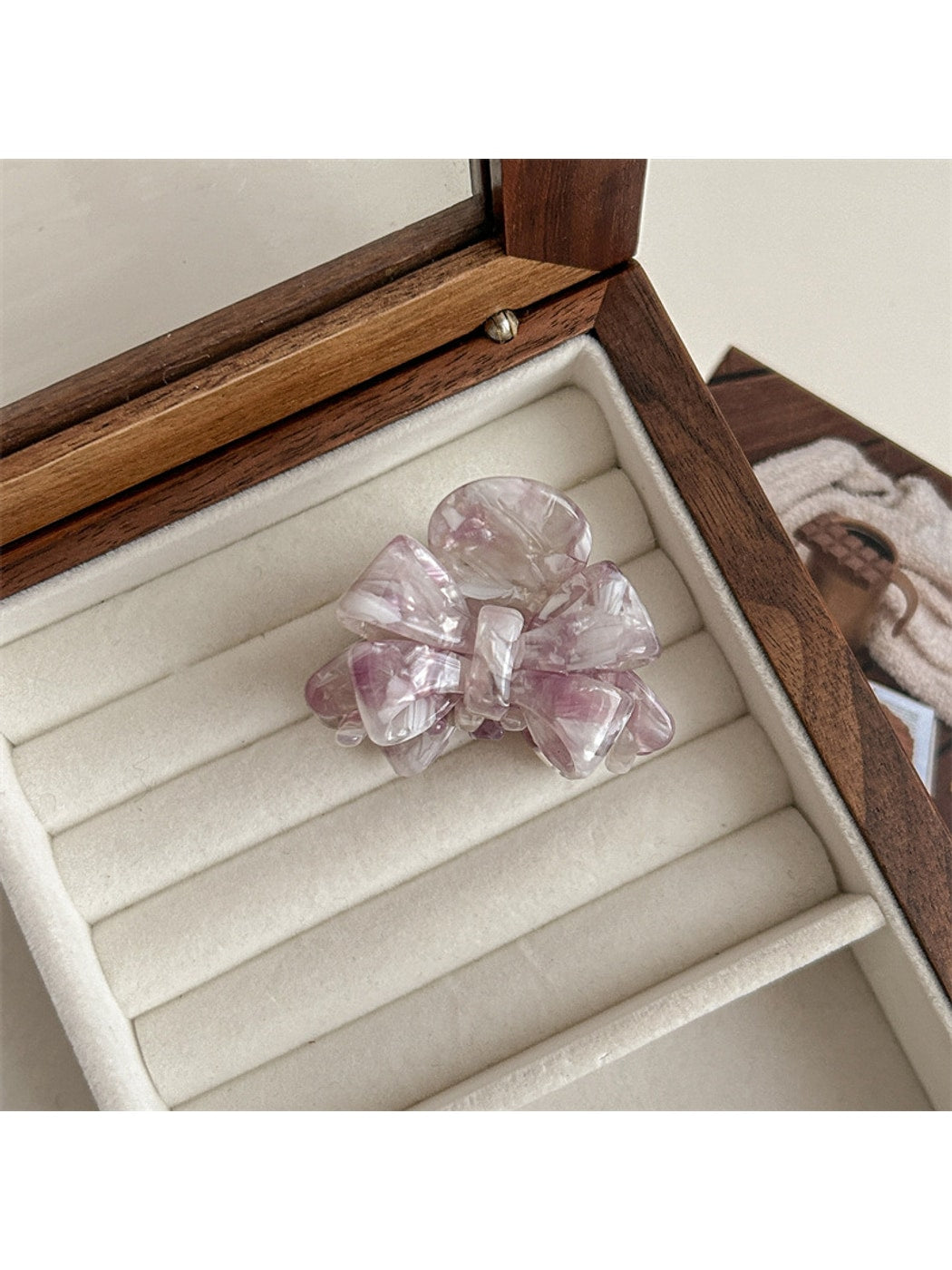 Beau - Glossy Bow Shape Acetate Fiber Claw Clip