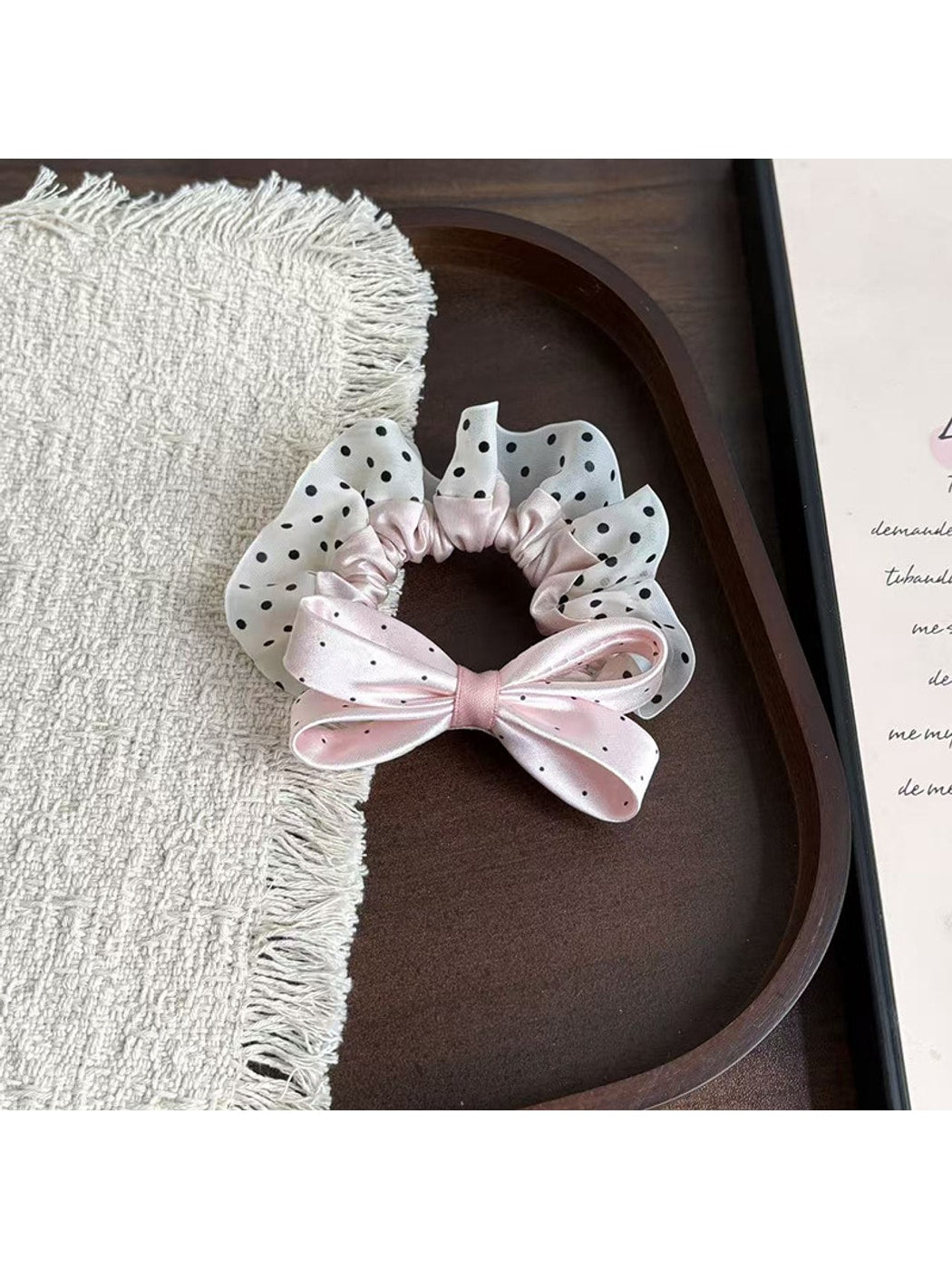 Gifty - Ruffled Polka Dot Bow Design Scrunchie