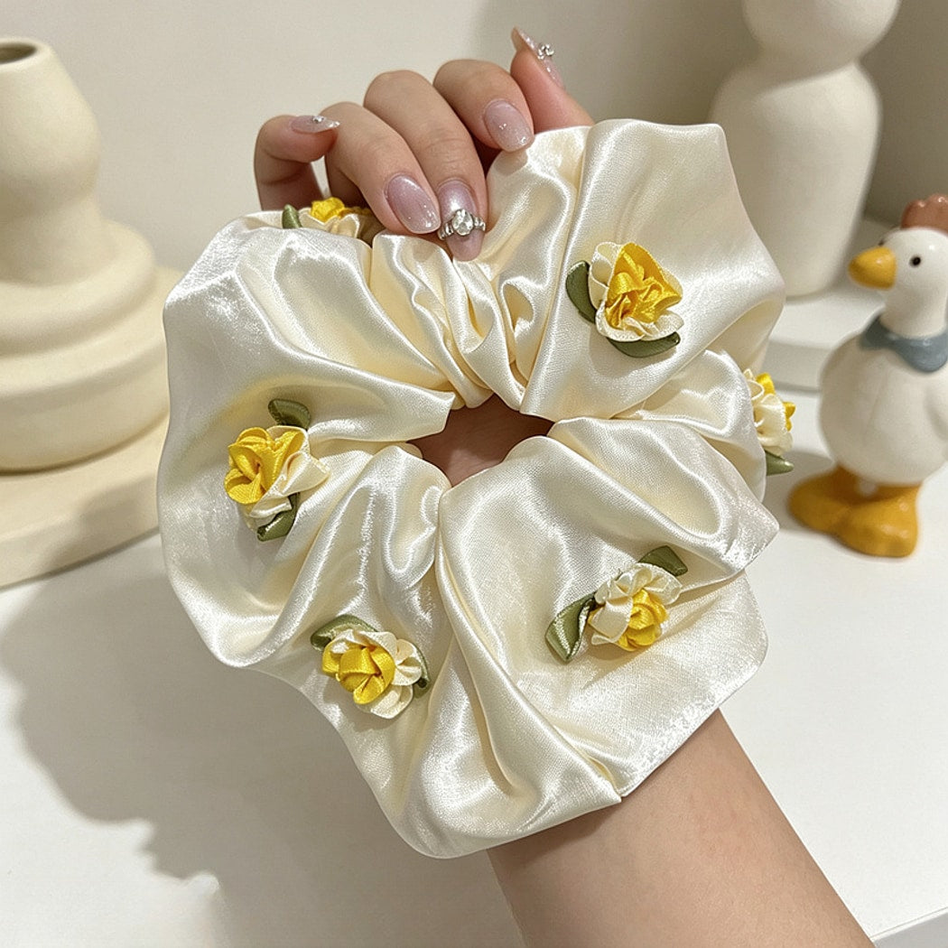 Gifty - Glossy Flower Accent Polyester Scrunchie