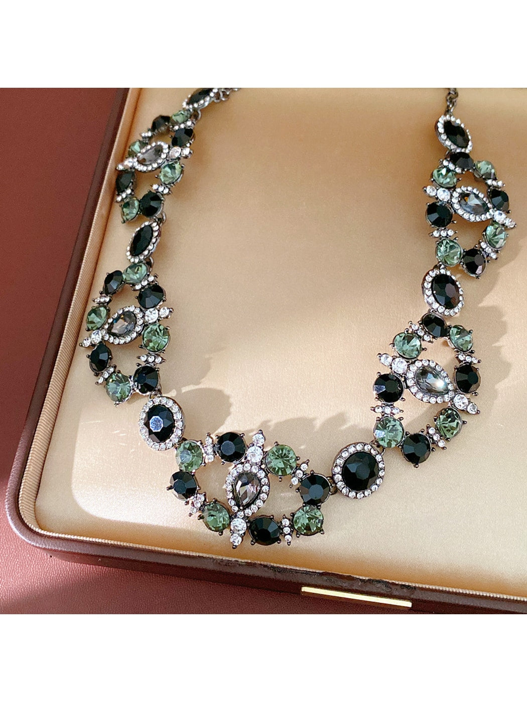 Nozari - Vintage Teardrop Rhinestone Jewelry