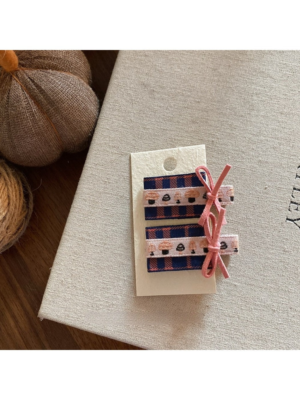 Beau - Elegant Pastel Floral Hair Clip