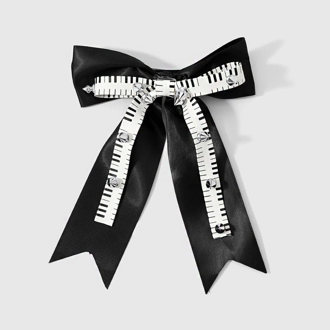 Beau - Y2K Rivet Detail Bow Hair Clip