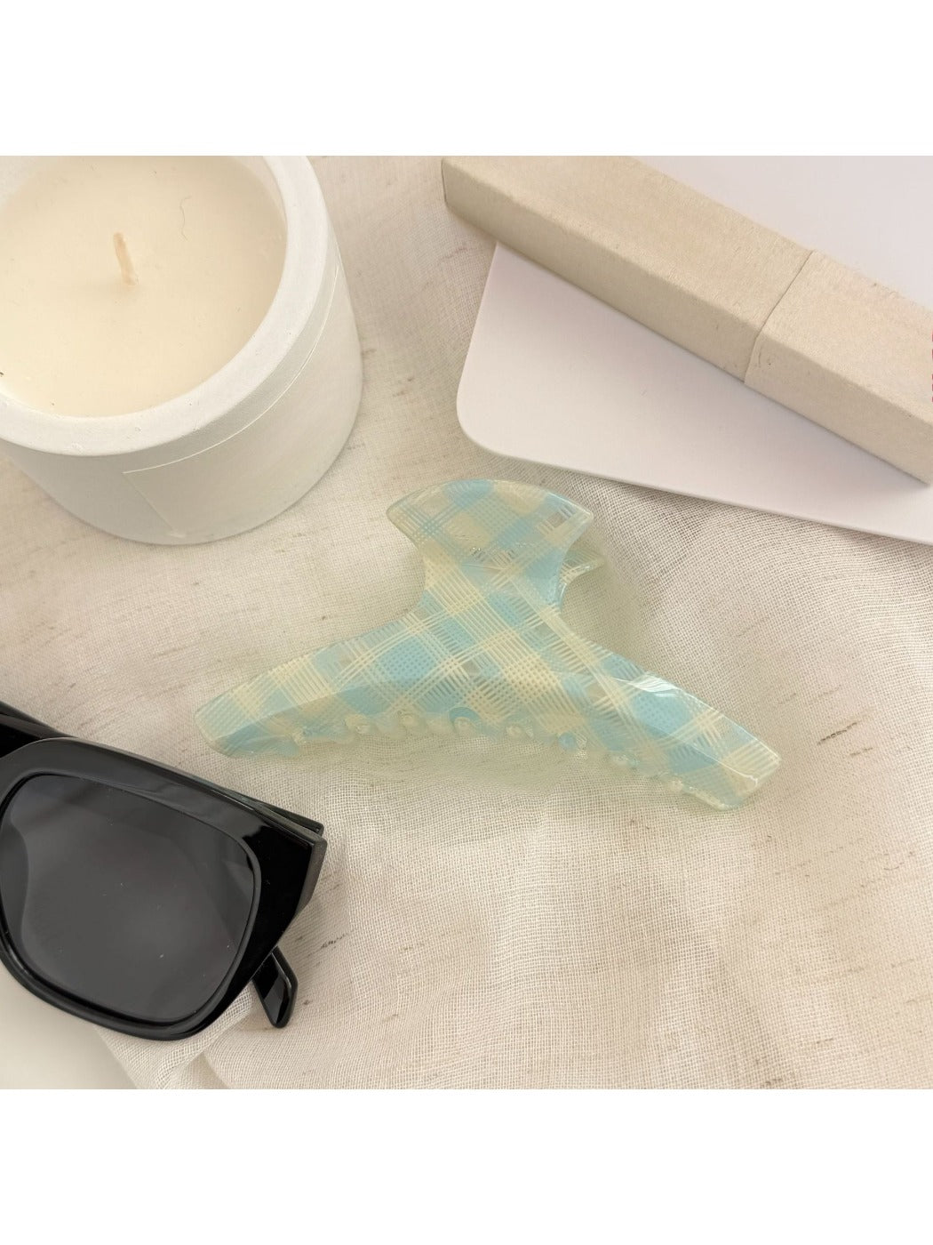 Beau - Classy Plaid Hair Claw Clip