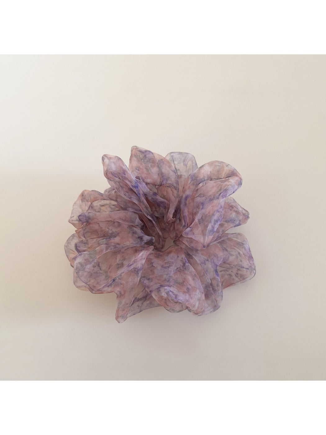 Gifty - Retro Style Gathered Organza-Look Scrunchie