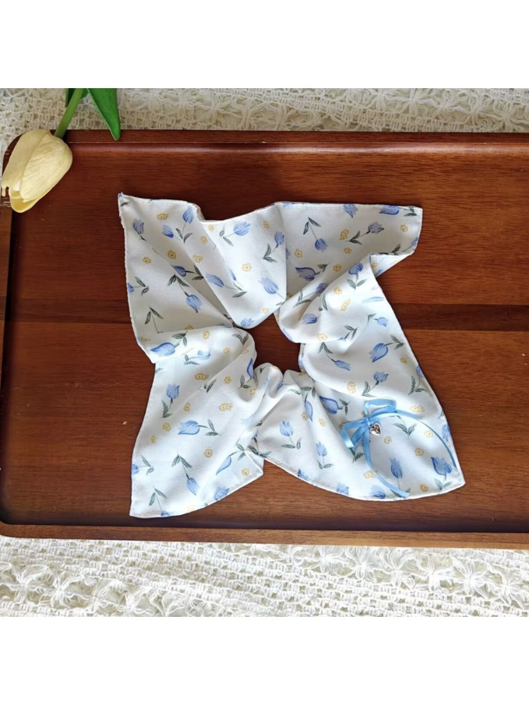 Gifty - Sweet Tulip Print Polyester Fabric Scrunchie