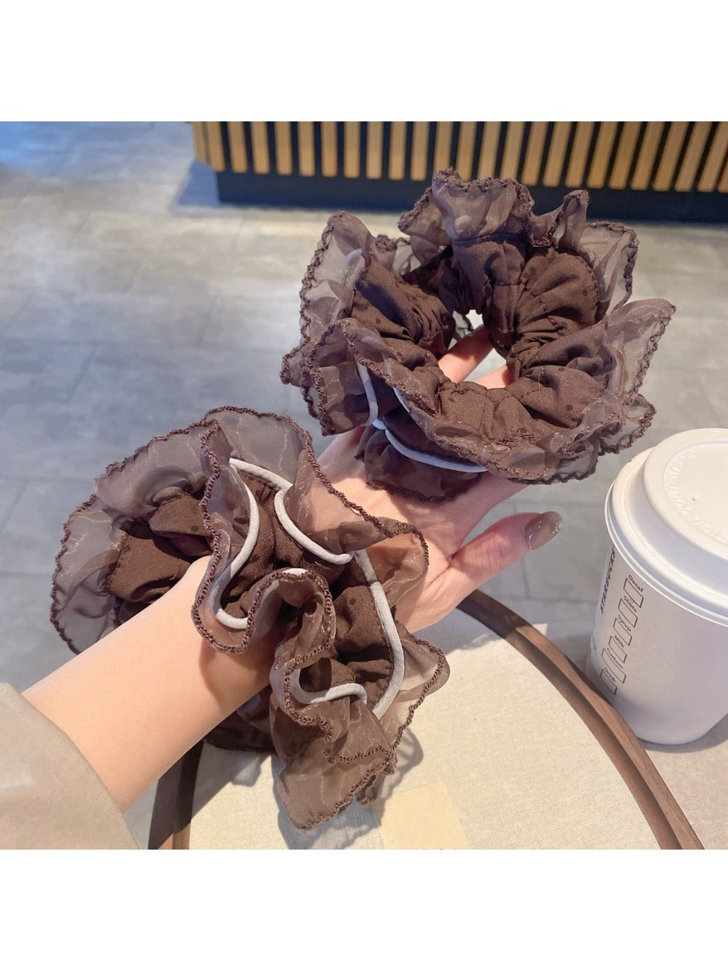 Gifty - Vintage Lace Trim Hair Scrunchie