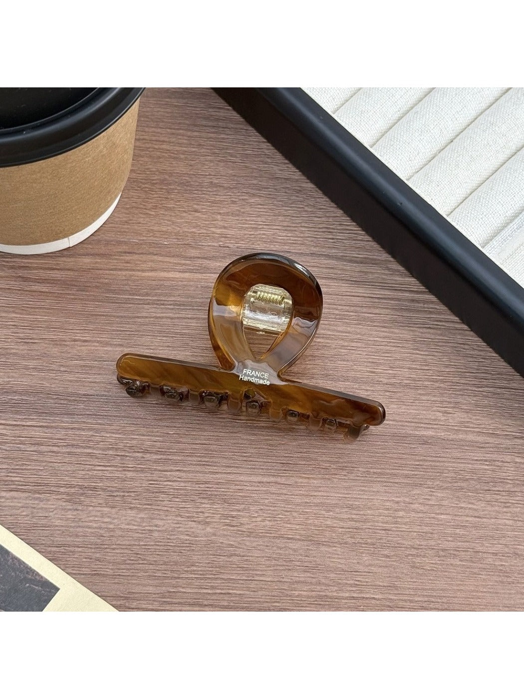 Beau - Stylish Versatile Acetate Hair Clip