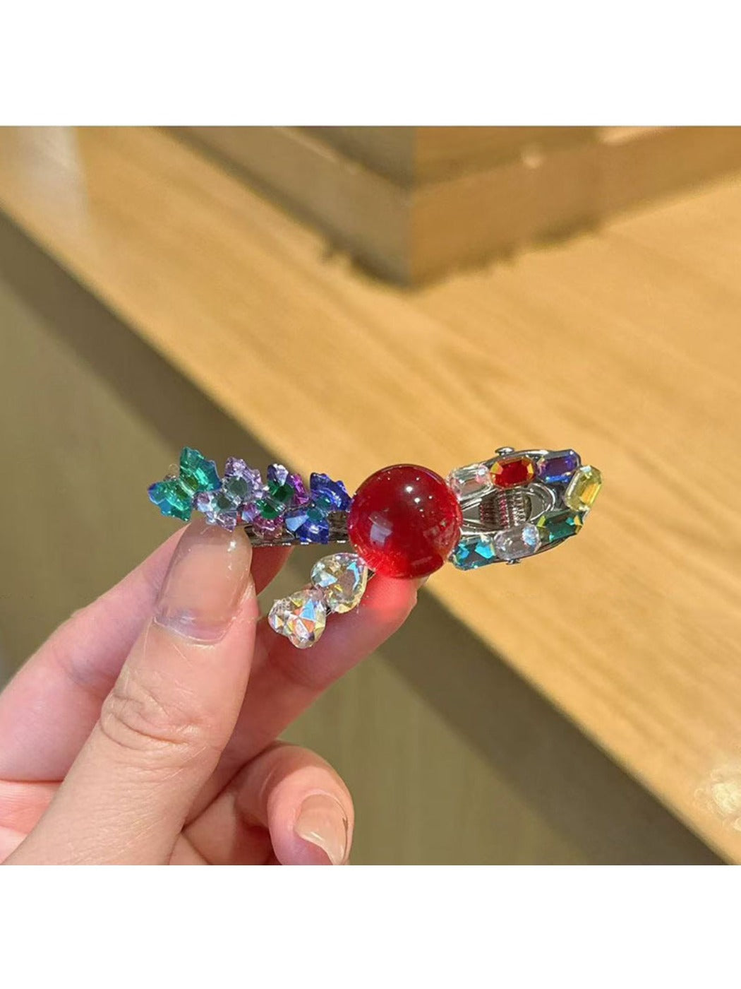 Beau - Dopamine Icy-Clear Beaded Hair Clip