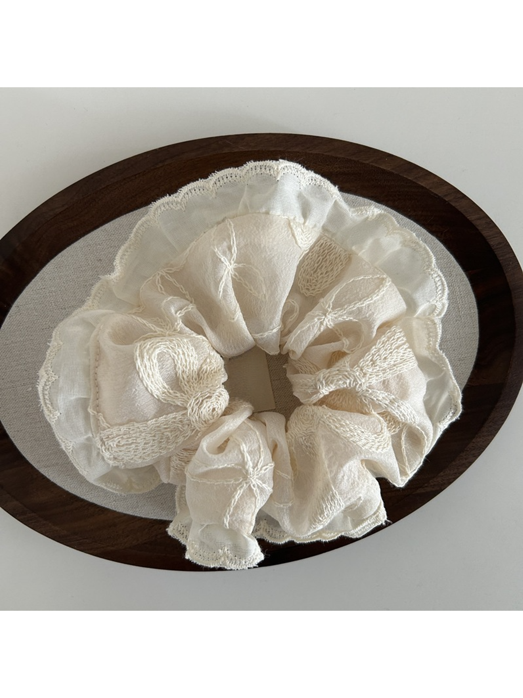 Gifty - Lace Trim Bow Detail Polyester Scrunchie
