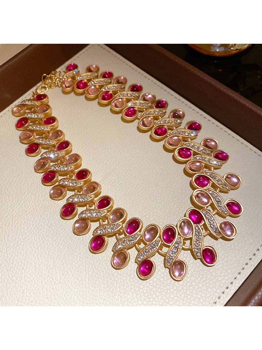 Nozari - Retro Oval Geometric Rhinestone Accent Necklace