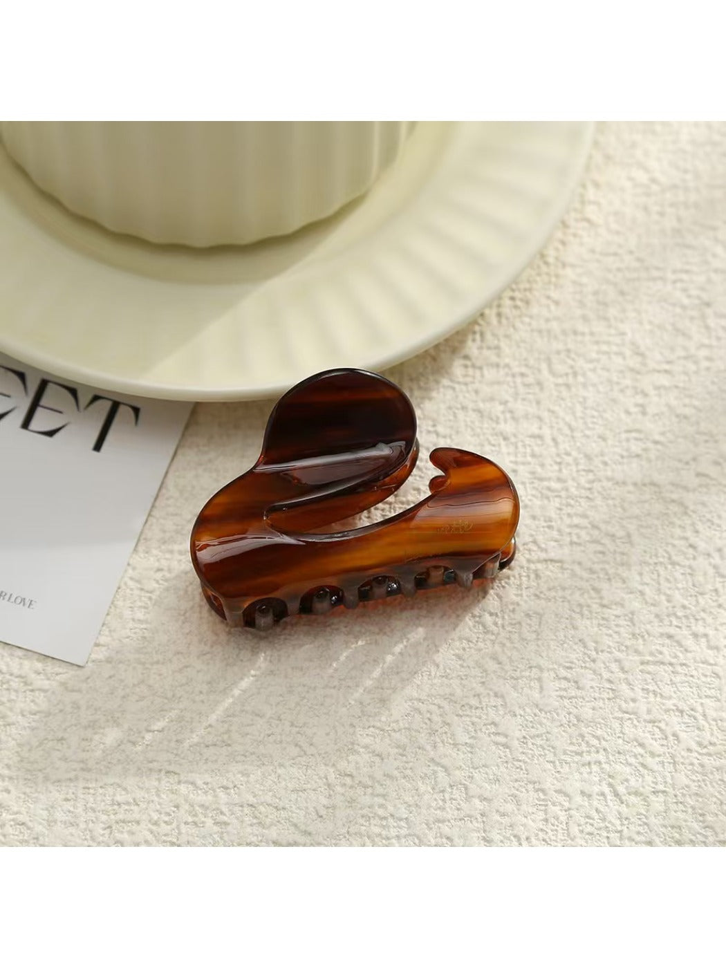Beau - Exquisite Acetate Hair Clip