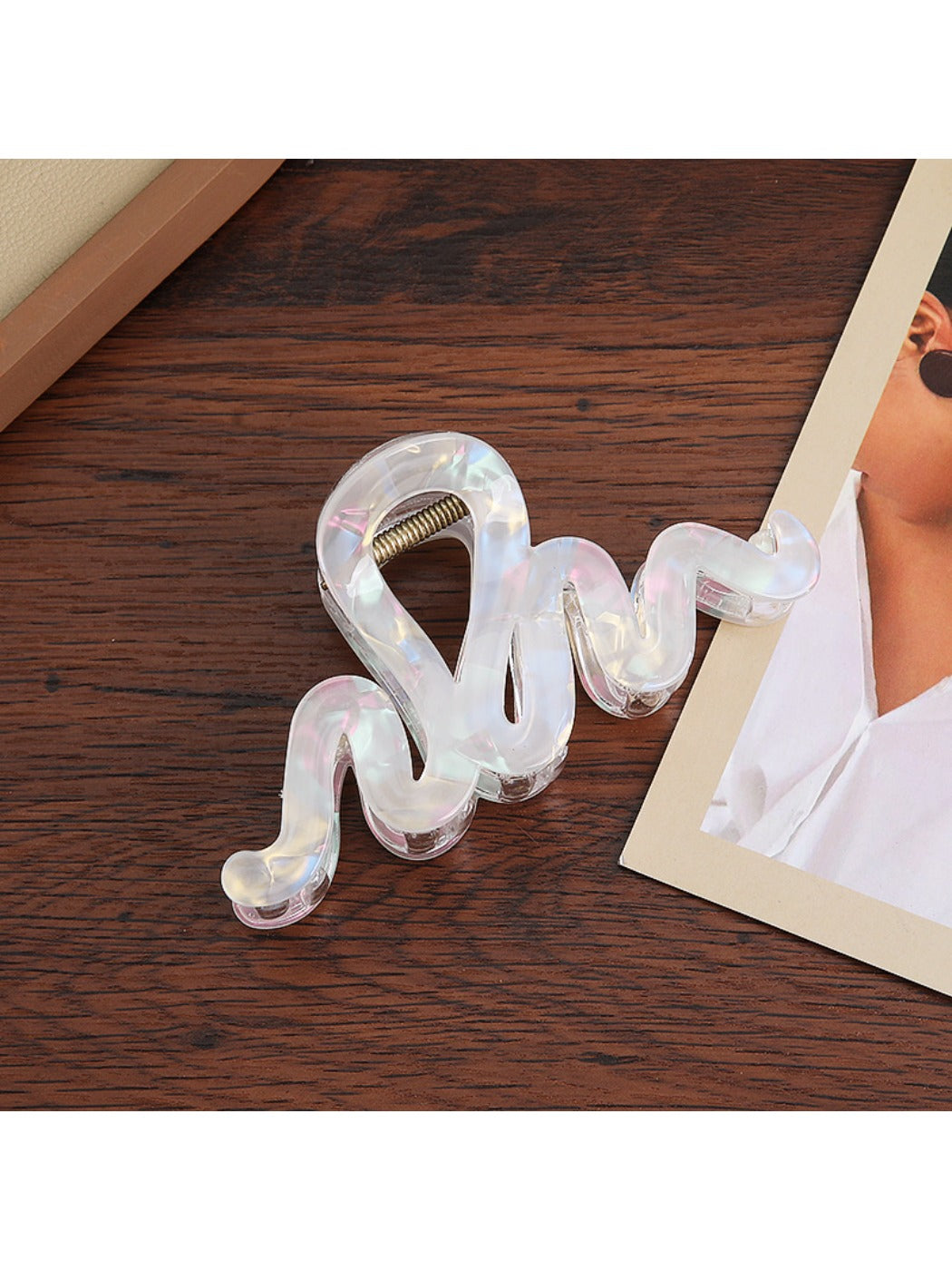 Beau - Luxe Wavy-Shaped Hair Clip
