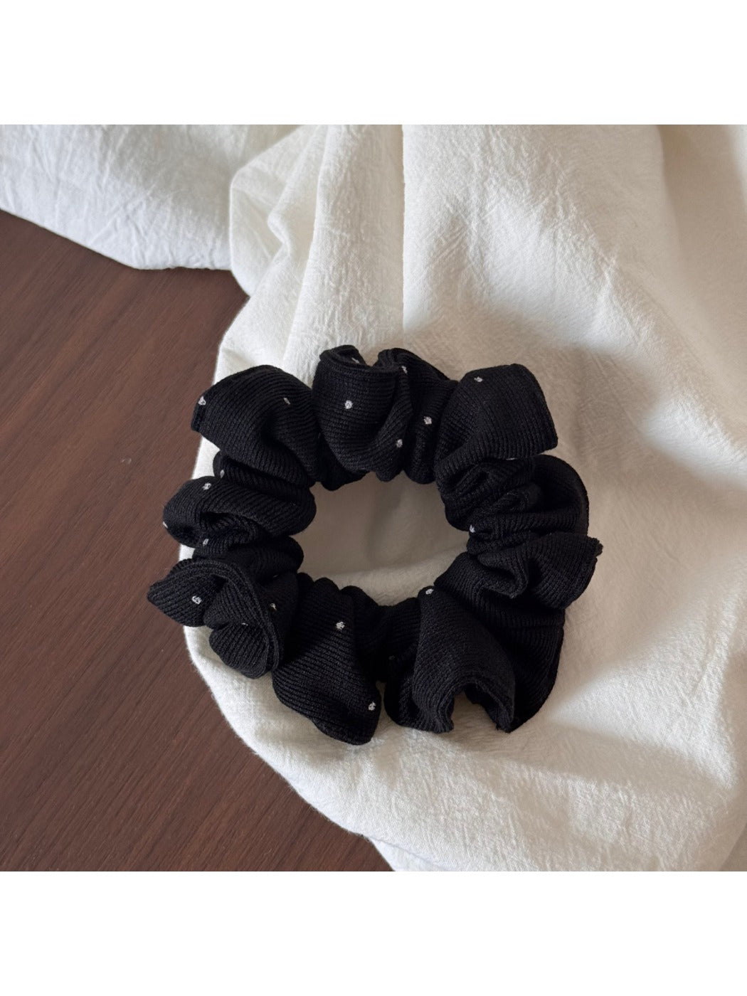 Gifty - Padded Polka Dot Style Headband