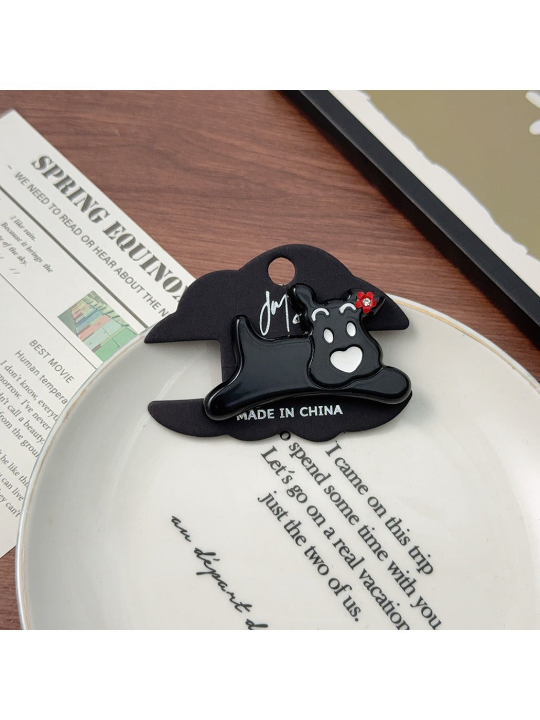 Beau - Happy Puppy Hair Clip