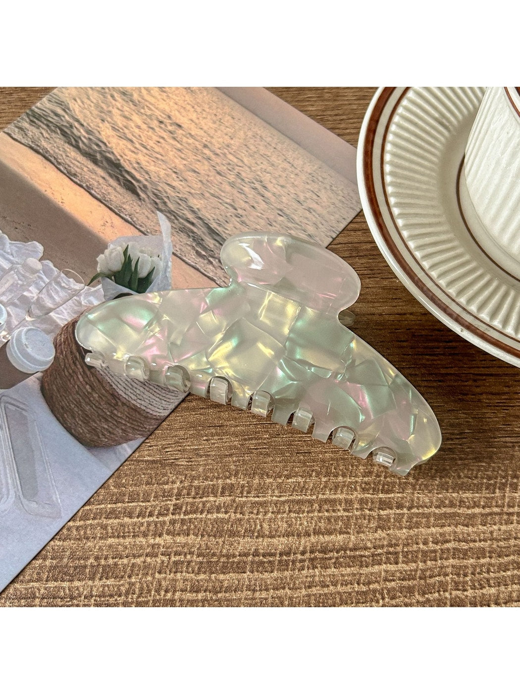 Beau - Glossy PVC Alloy Iridescent Hair Claw Clip