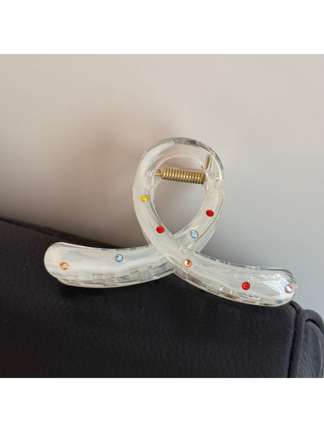 Beau - White Geometric Hair Claw Clip