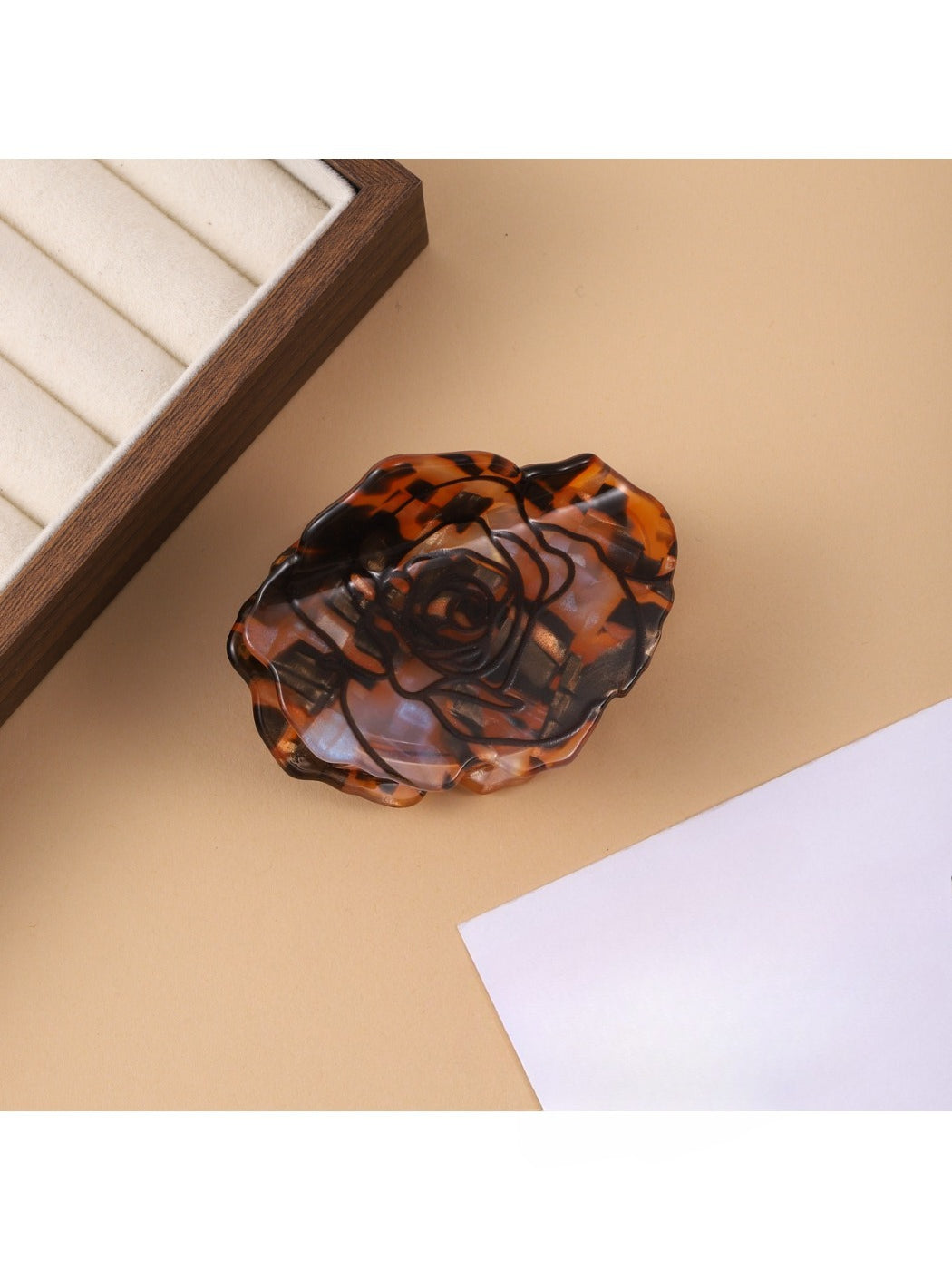 Beau - Elegant Rose Patterned Hair Claw Clip