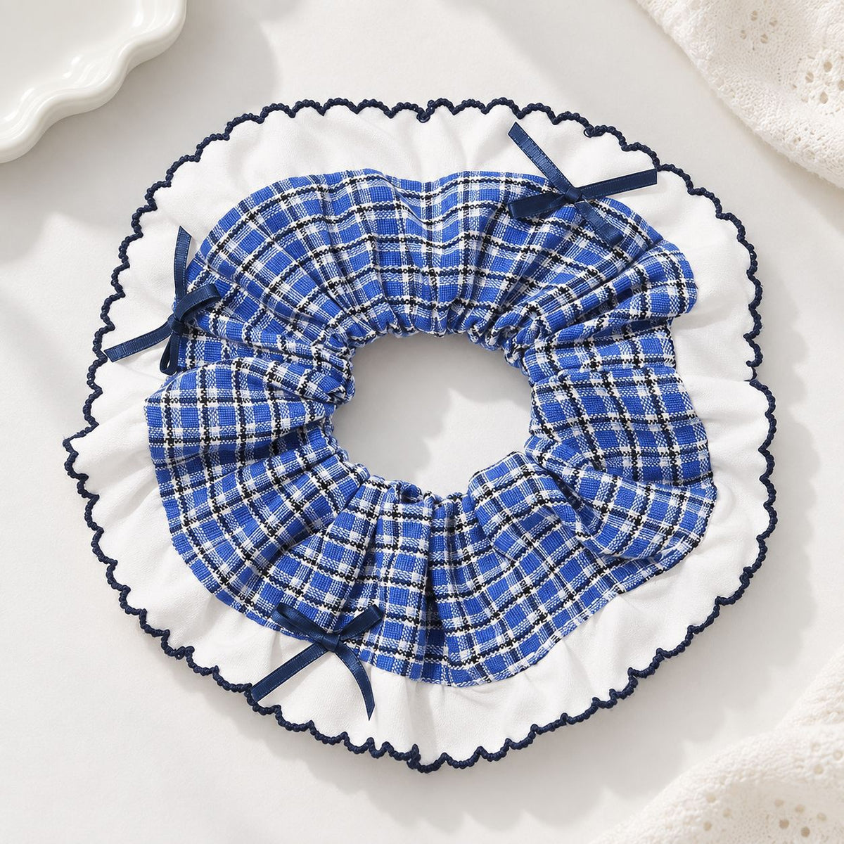 Gifty - Blue Plaid Petal-Edge Scrunchie