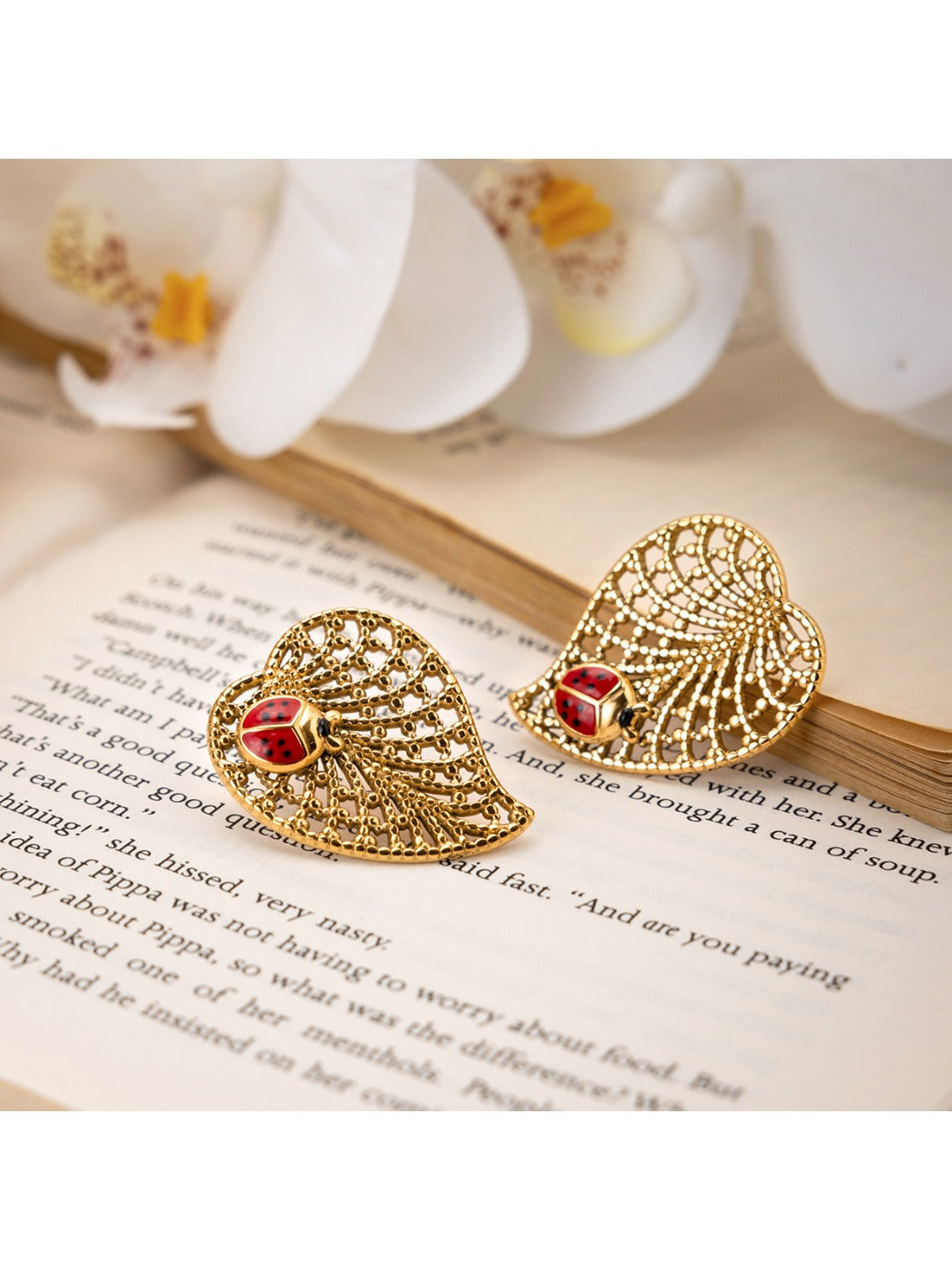 Earedge - Leaf Openwork Earrings with Ladybug Accents