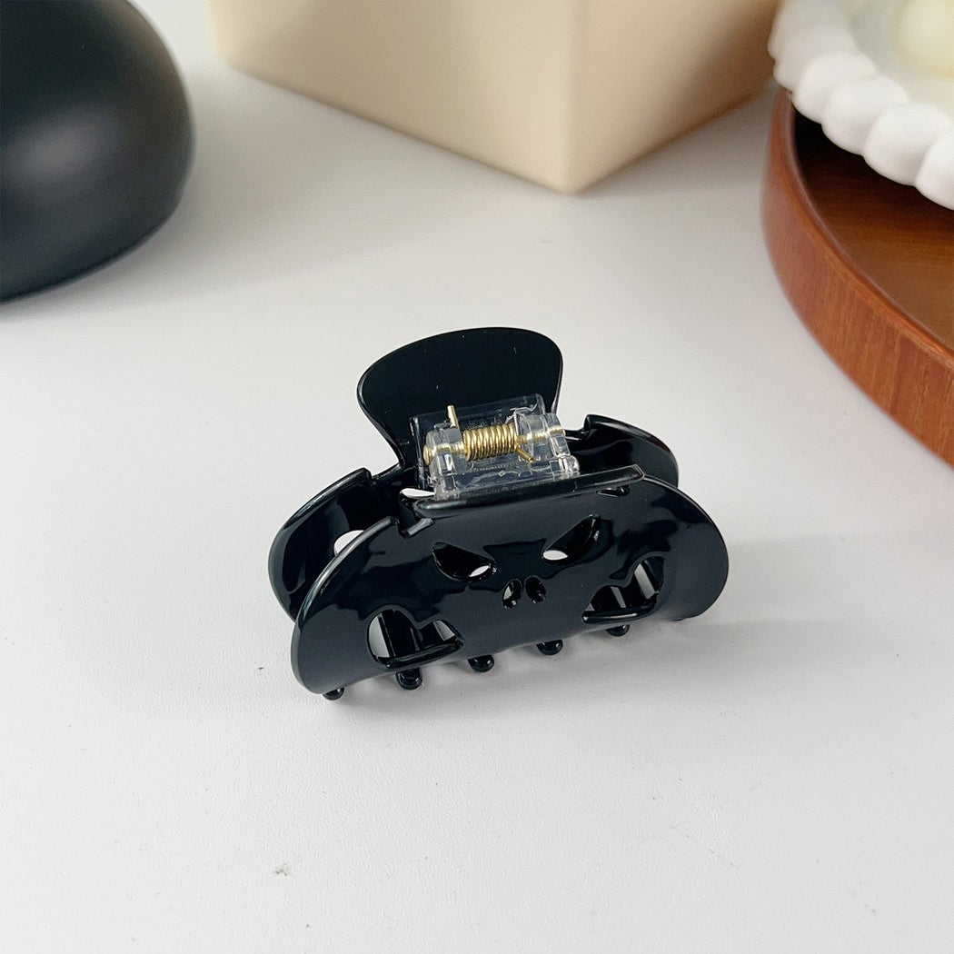 Beau - Halloween Black Cutout Claw Clip