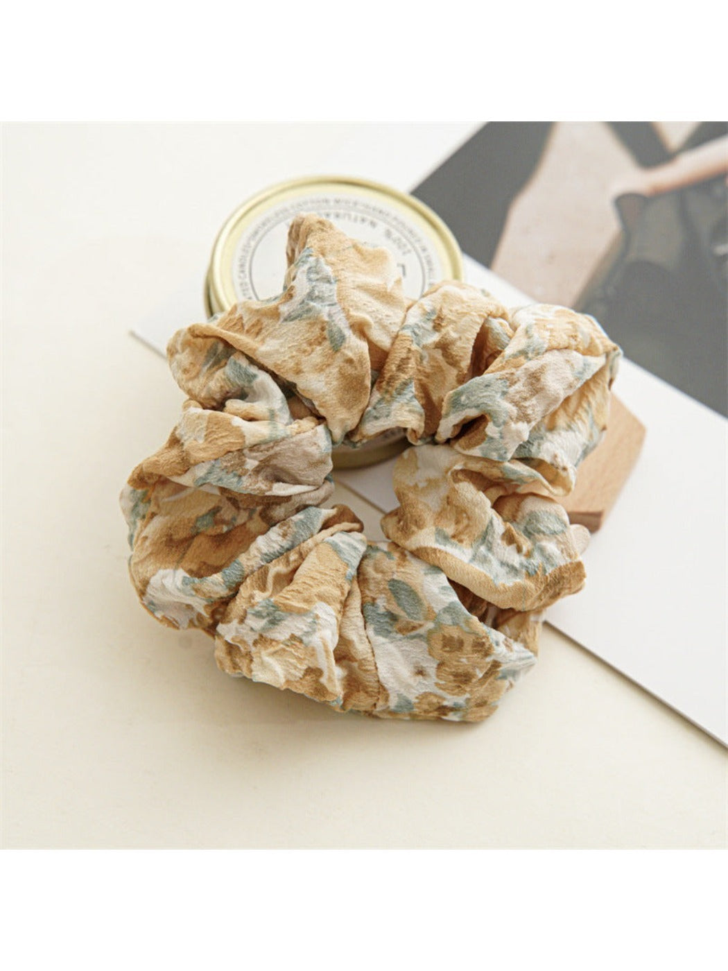 Gifty - Oil Painting Floral Gradient Scrunchie