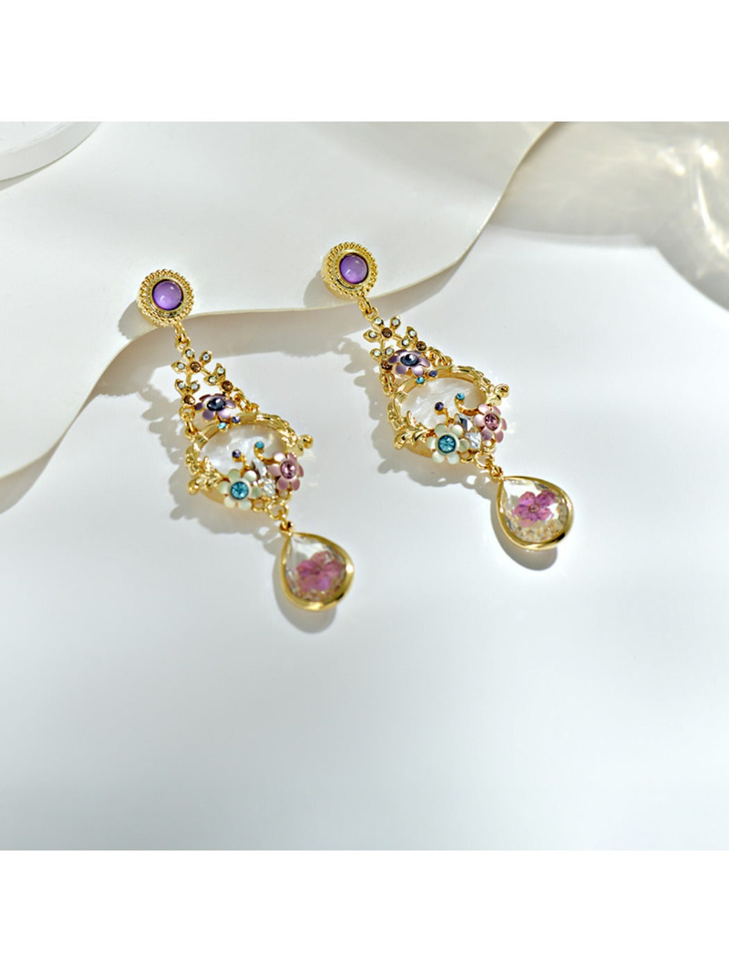 Earedge - Elegant Teardrop Drop Earrings