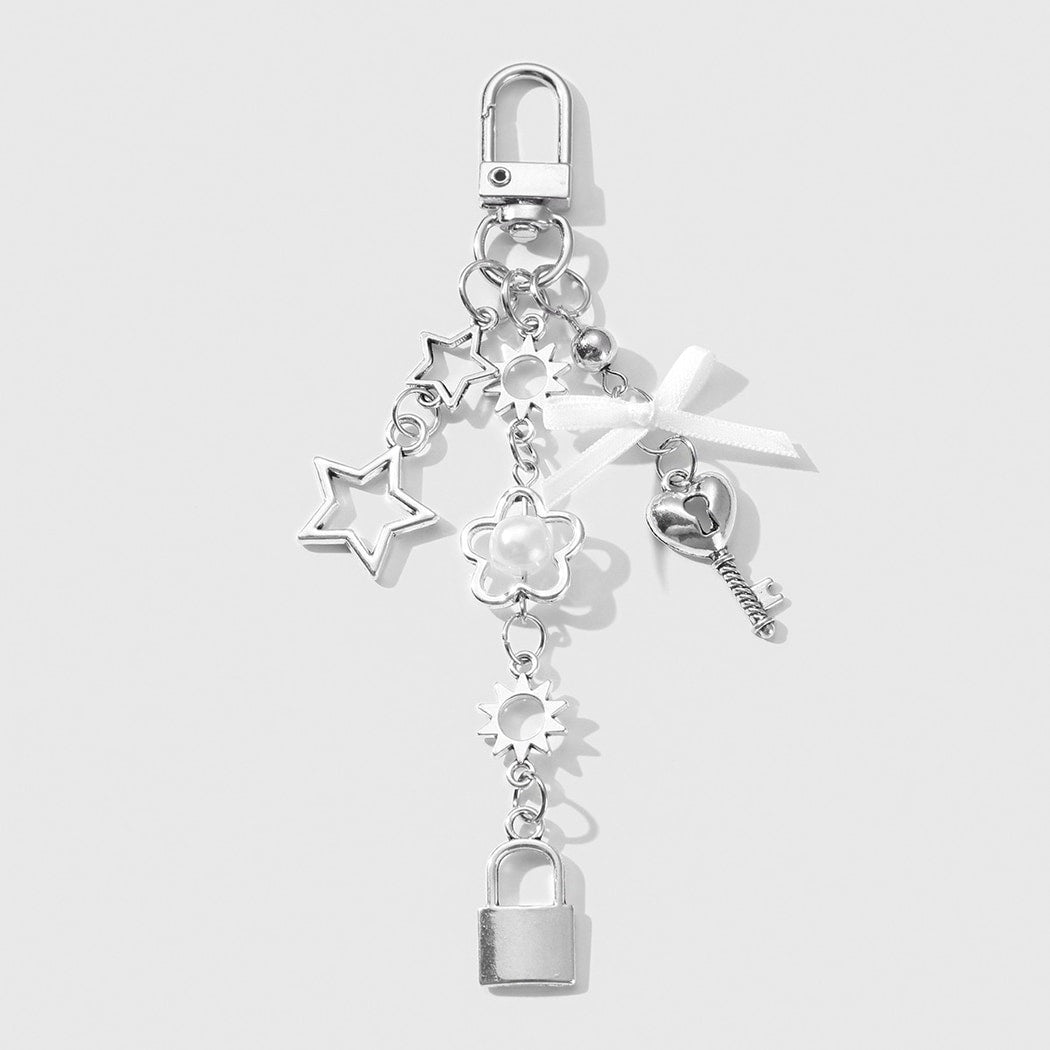 Keypus - Y2K Silver Tone Star Bow Keychain
