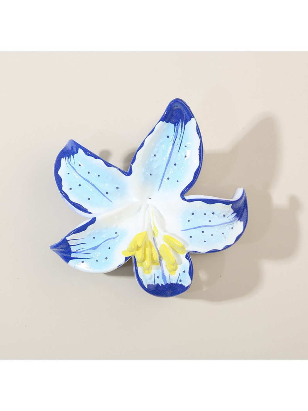 Beau - Starfish Flower Hair Clip