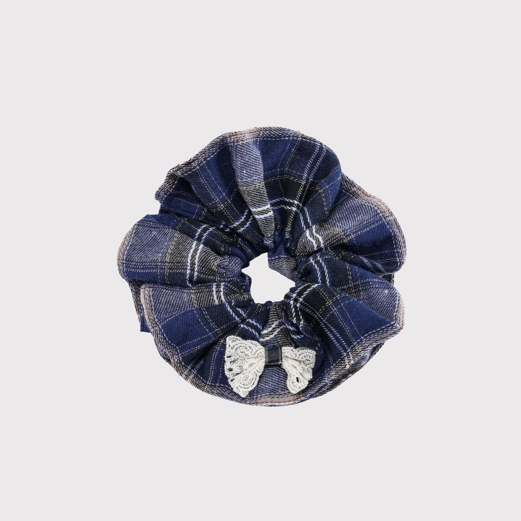 Gifty - Elegant Blue Plaid Lace Trim Scrunchie