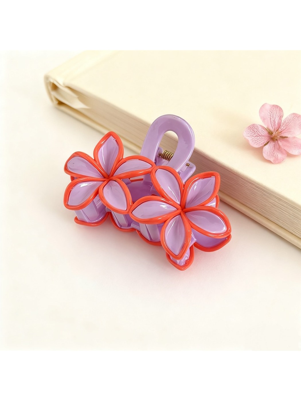 Beau - Double Flower Petal Cutout Claw Hair Clip