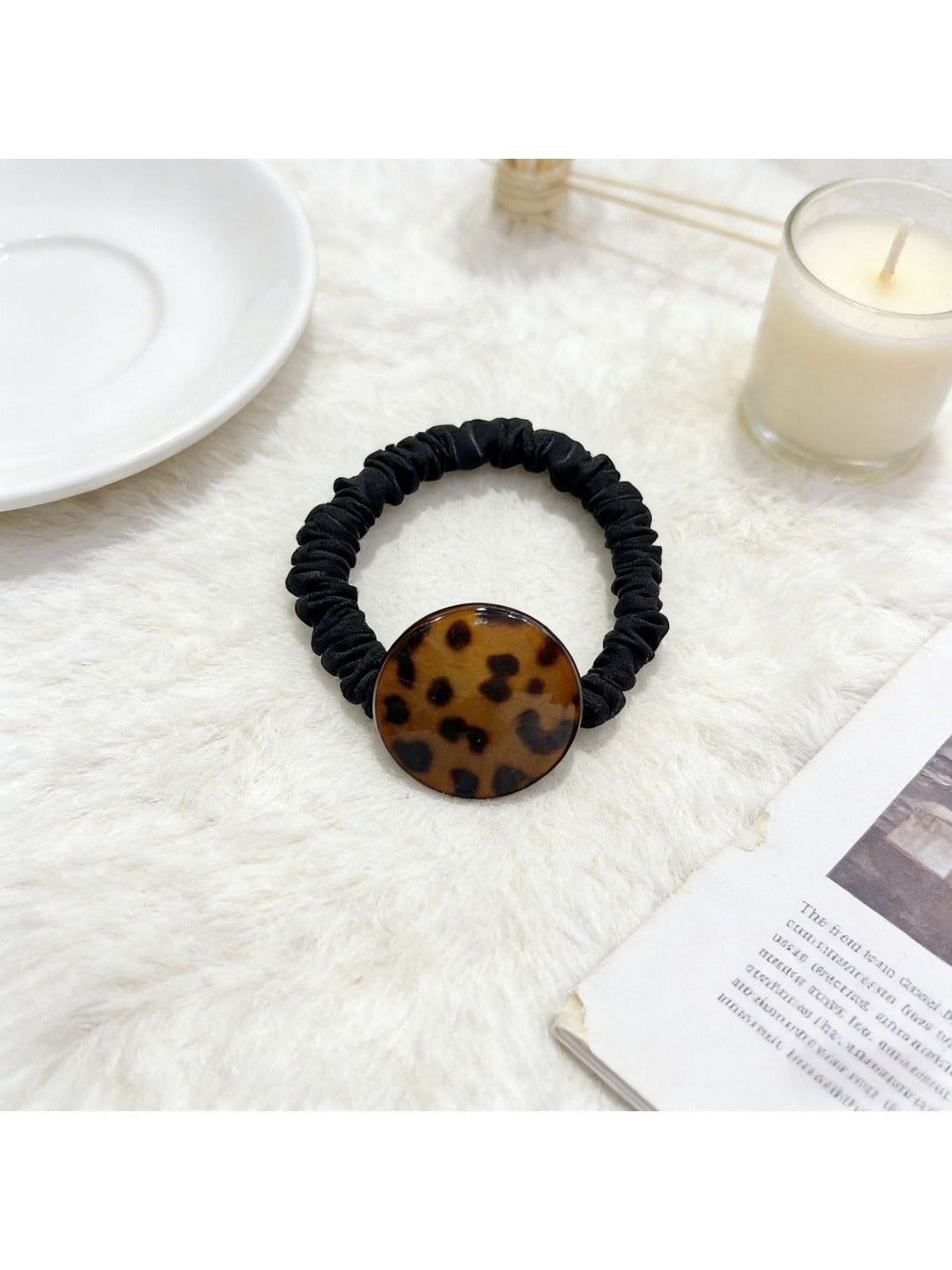 Gifty - Leopard Print Coil-Shaped Hair Tie