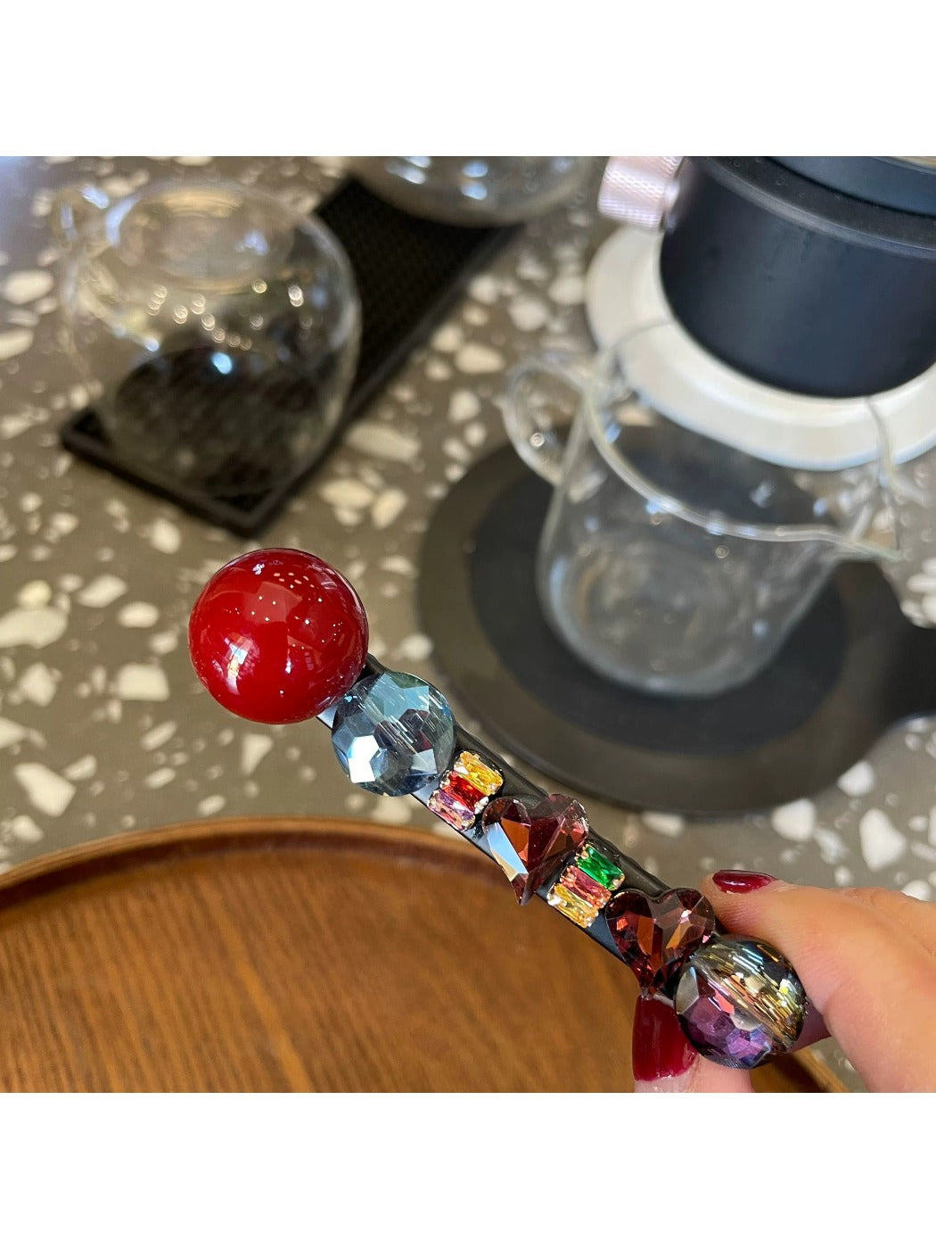 Beau - Colorful Rhinestone-Embellished Claw Clip