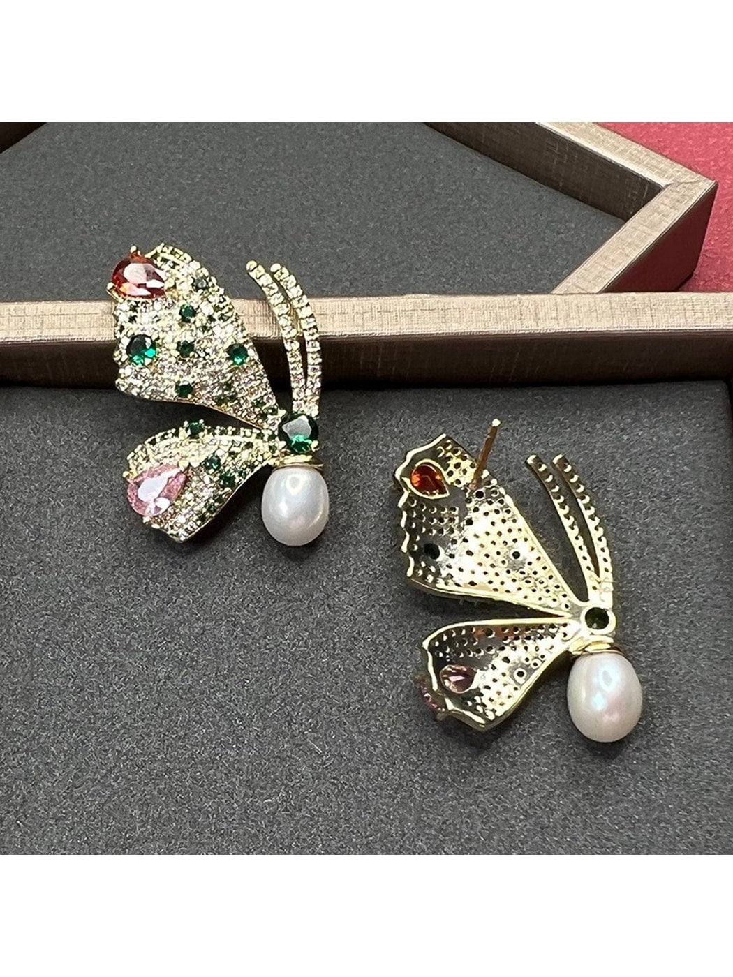 Earedge - Elegant Butterfly Statement Stud Earrings