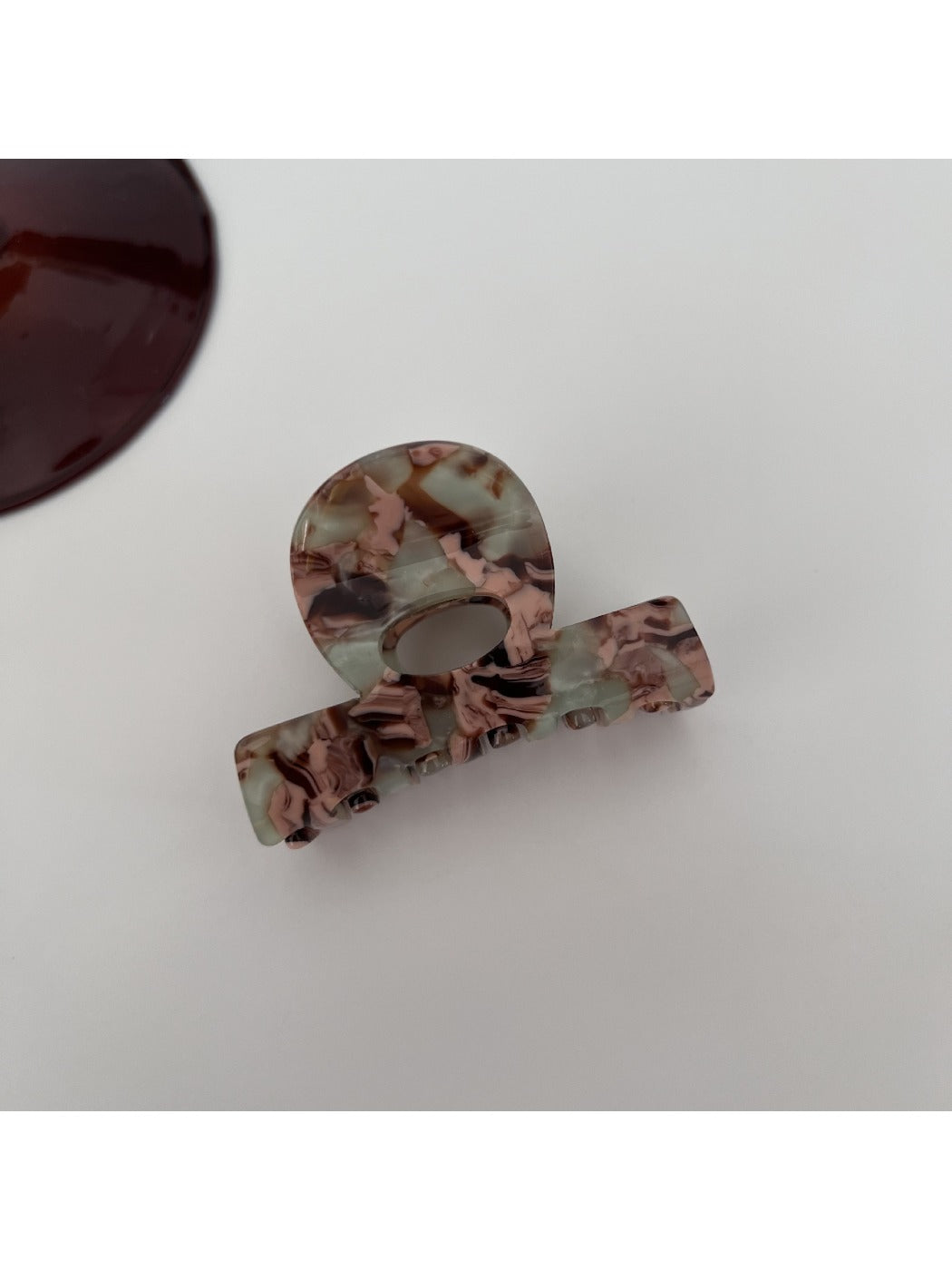 Beau - Vintage Minimalist Hair Claw Clip