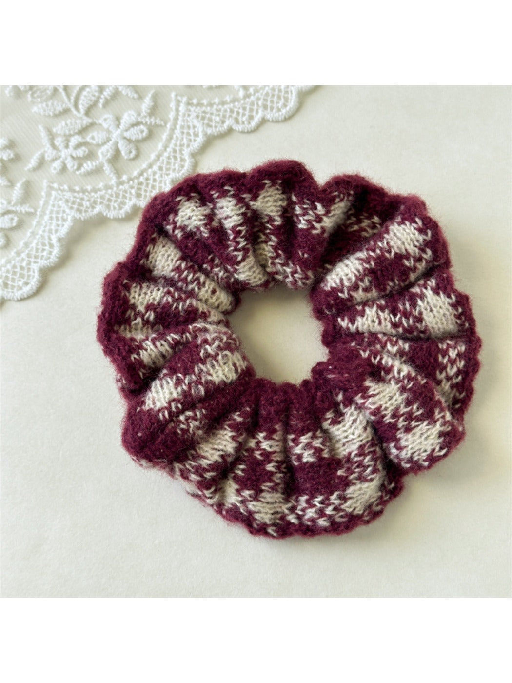 Gifty - Knitted Scrunchie Hair Tie Elastic