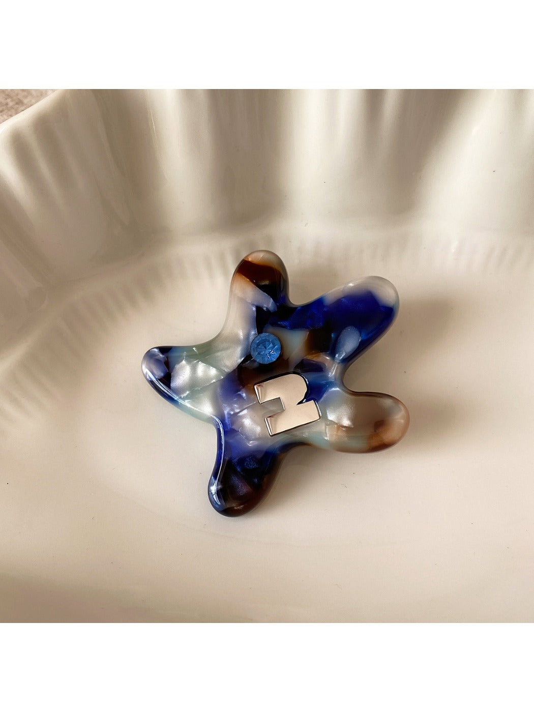 Beau - Adorable Starfish Shaped Hair Clip