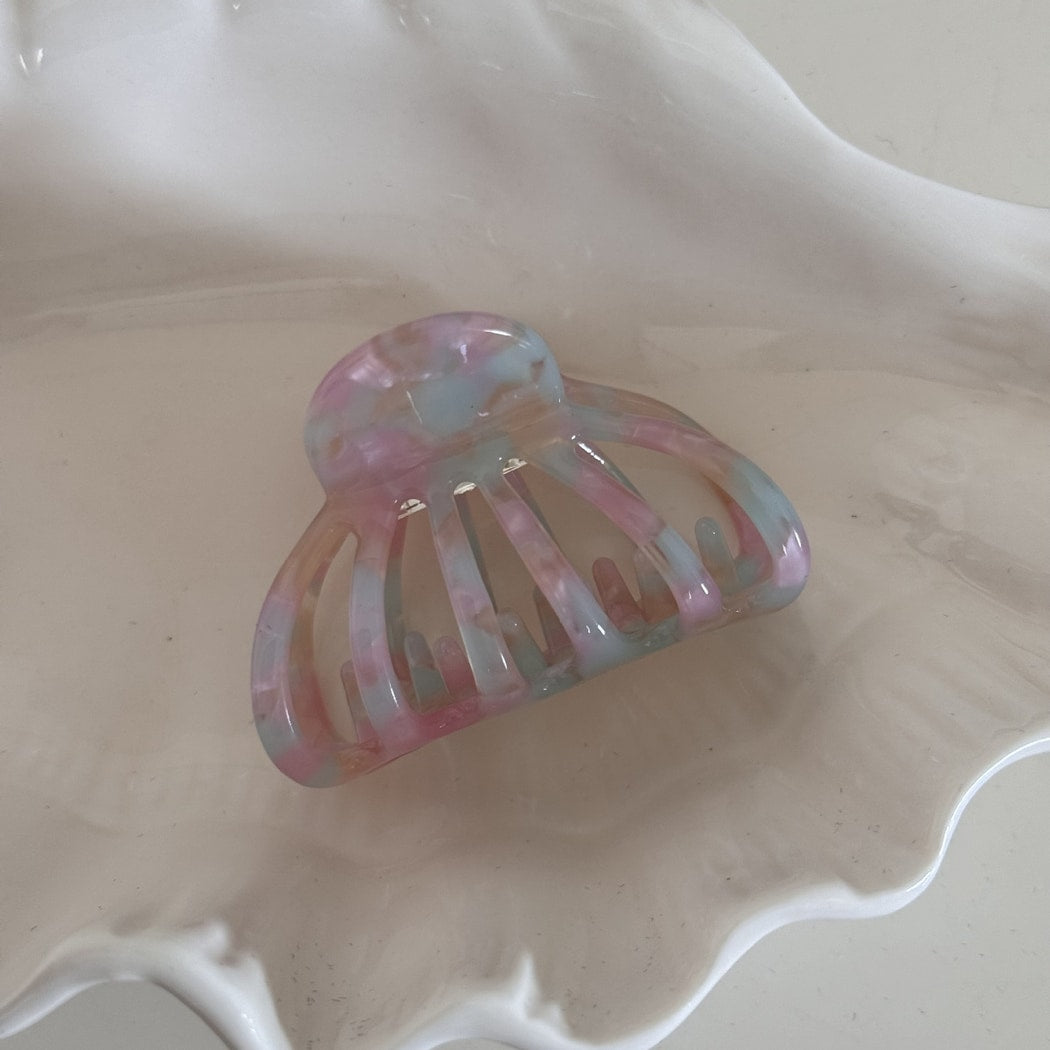 Beau - Openwork Fan Shaped Claw Clip