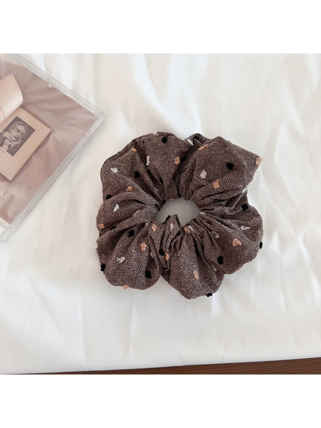Gifty - Sweet Fashion Chic Scrunchie