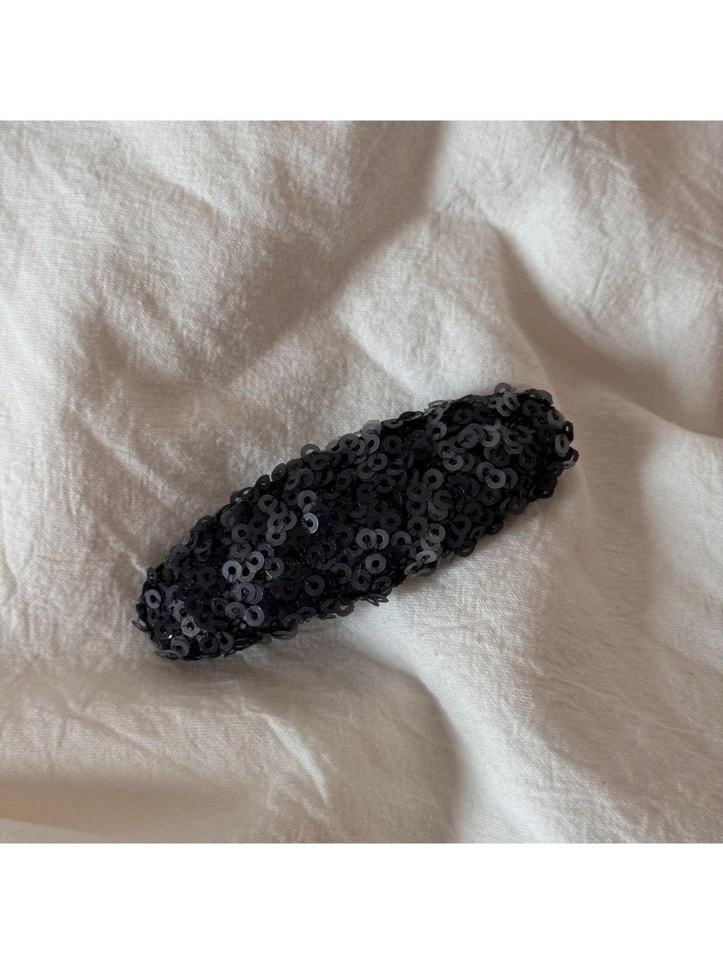 Beau - Irregular Sequin Oval Hair Clip