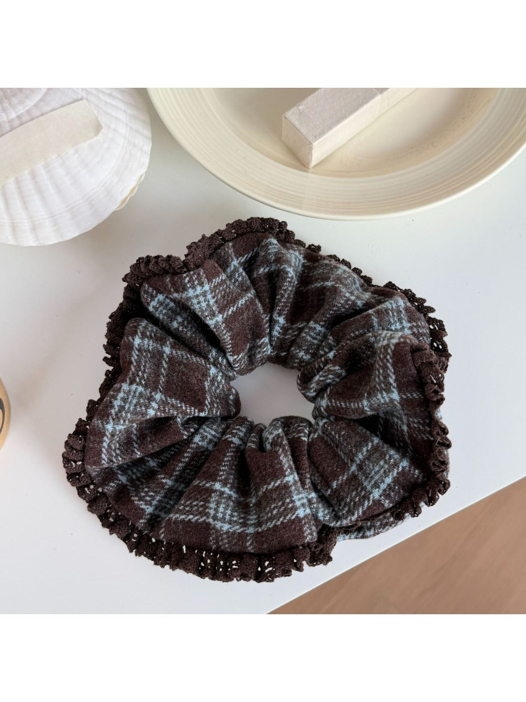 Gifty - Classy Plaid Hair Scrunchie