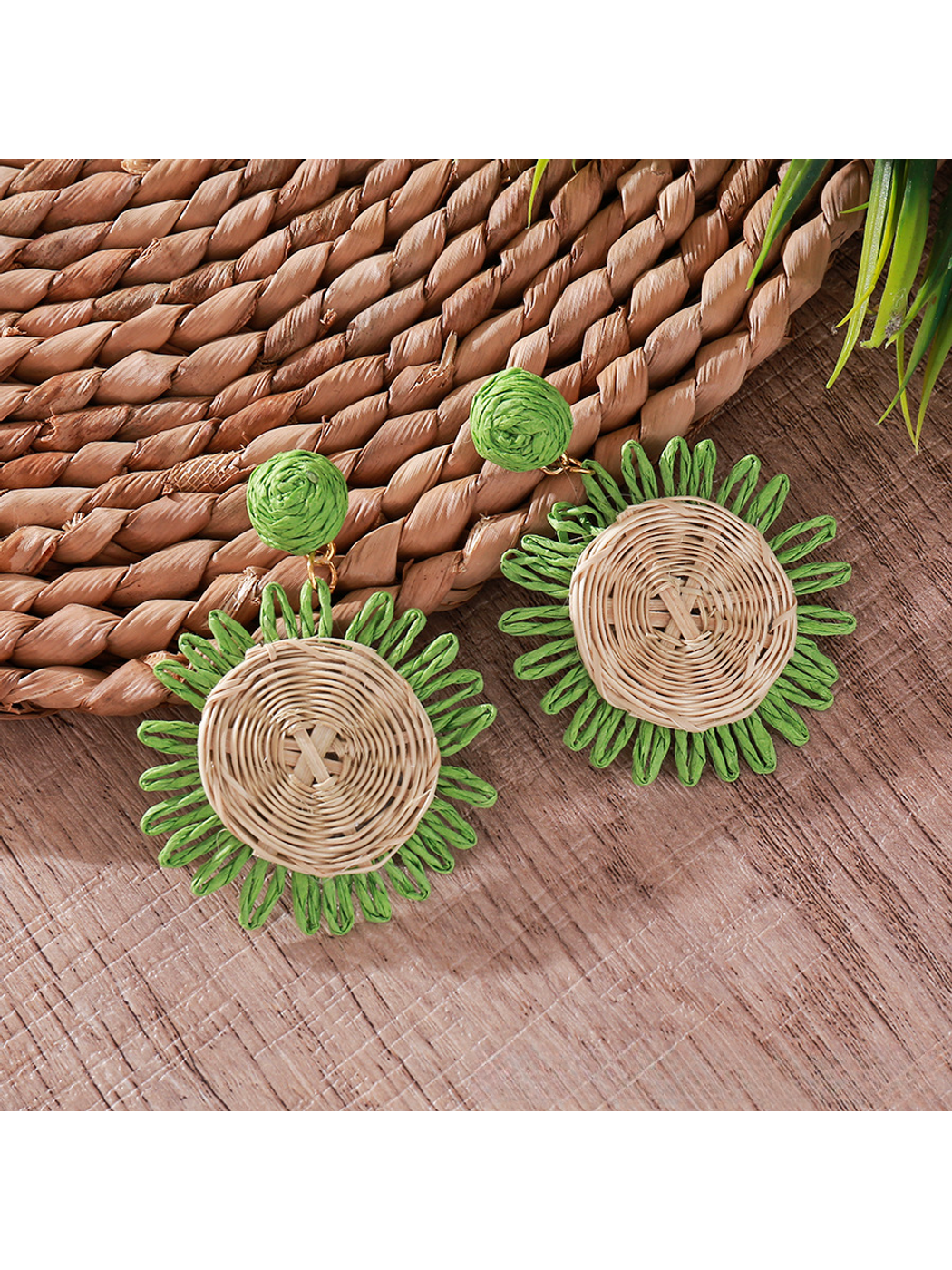 Earedge - Bohemian Round Geometric Raffia Earrings