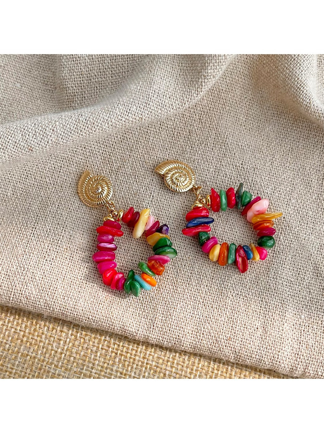 Earedge - Elegant Rainbow Dangle Earrings