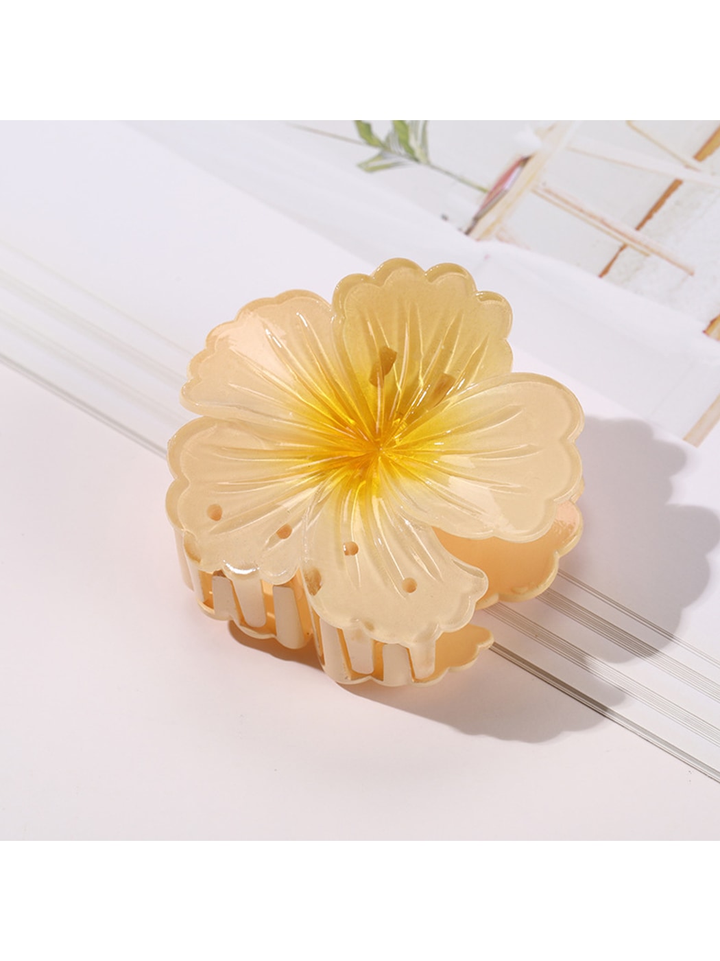Beau - Garden Style Bloom Design Hair Claw Clip