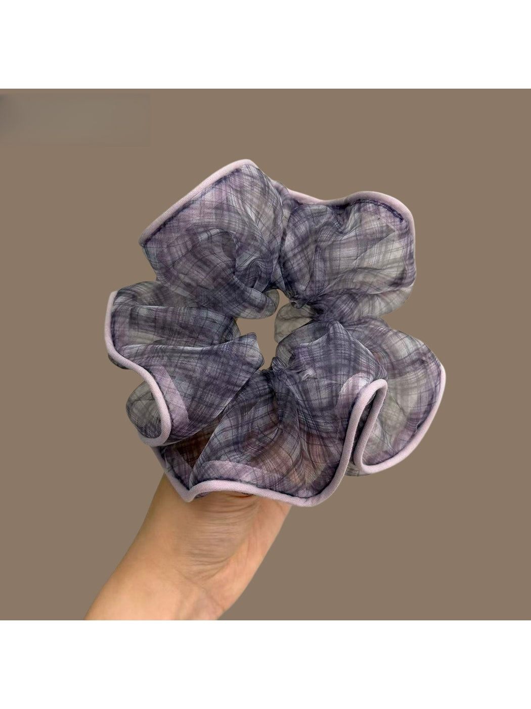 Gifty - Ruffled Leopard Print Mesh Look Hair Scrunchie