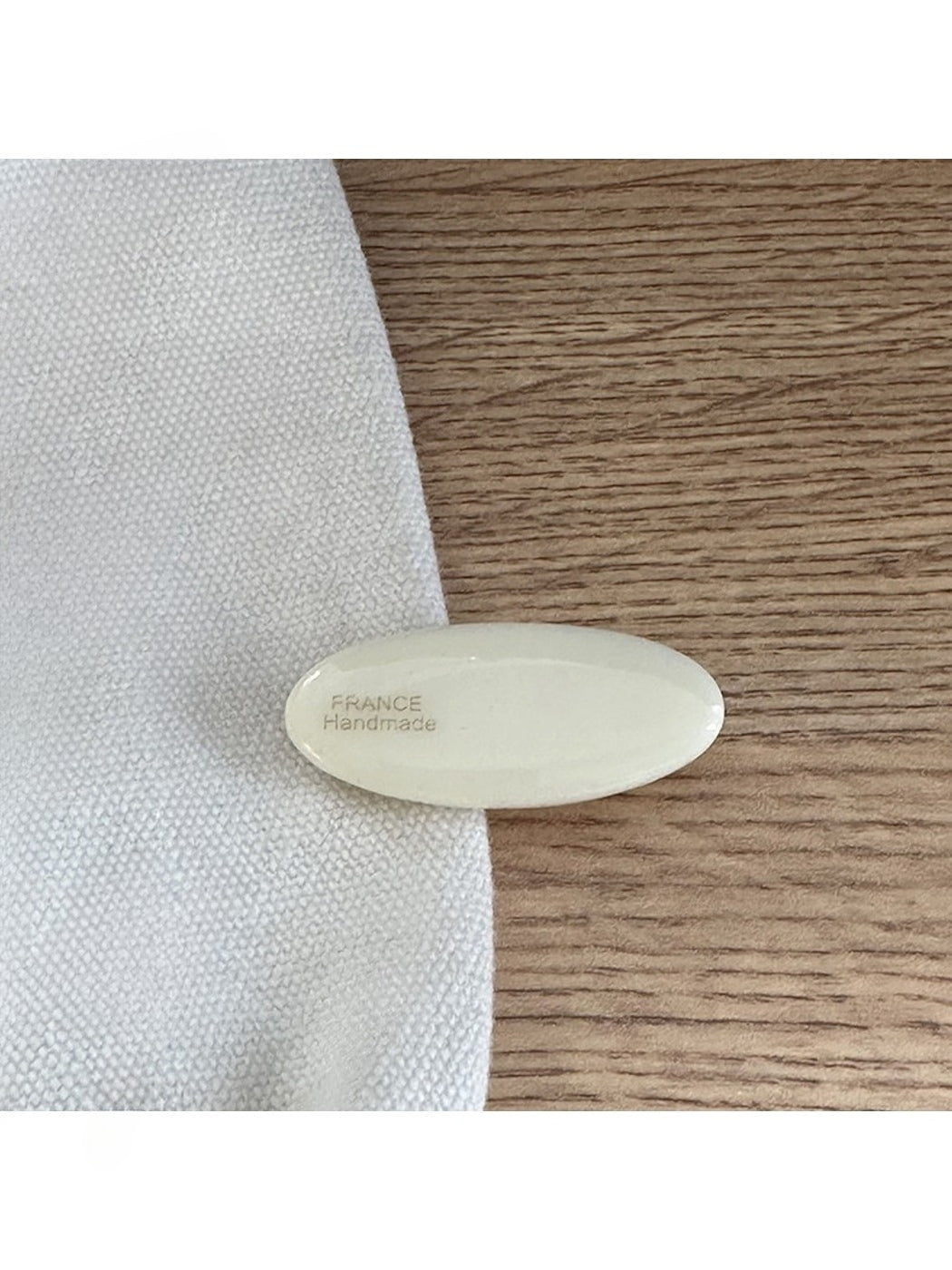 Beau - Minimal Oval Geometric Duckbill Hair Clip