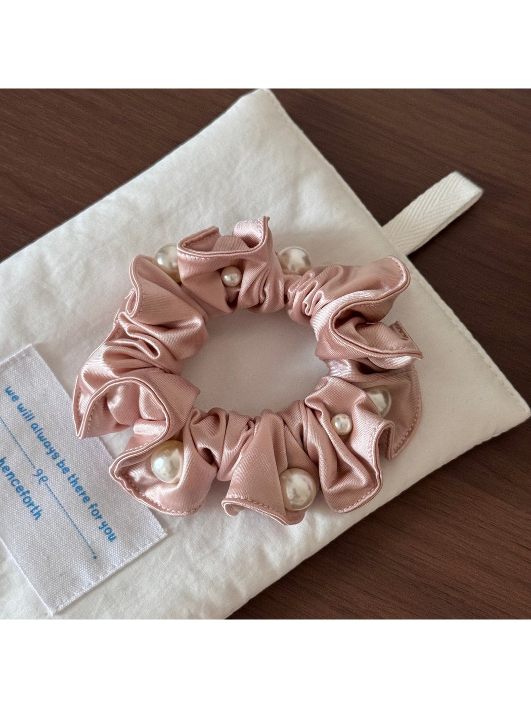 Gifty - Beaded Ruffle Elastic Ponytail Scrunchie