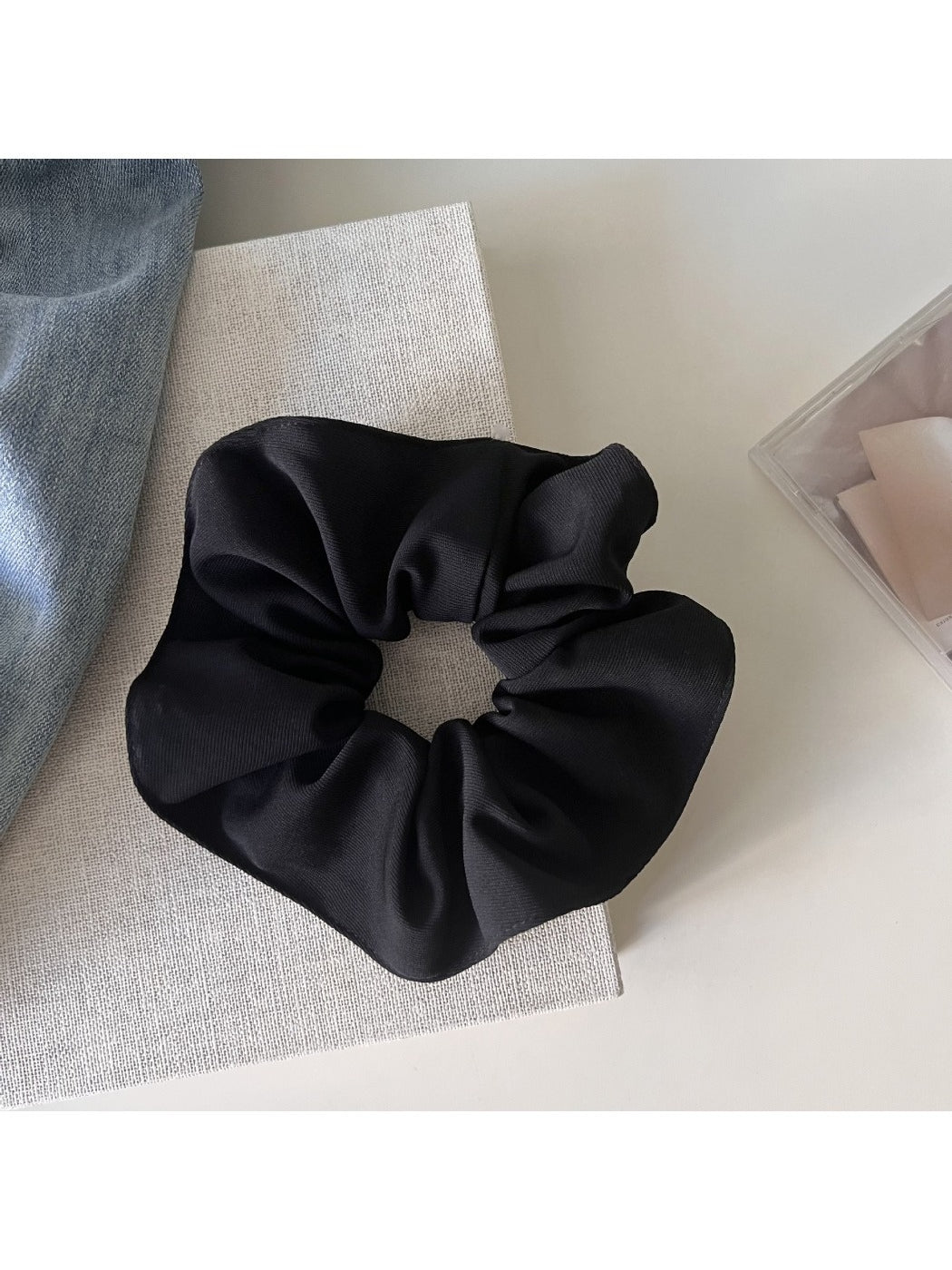 Gifty - Chic Vintage Simple Scrunchie
