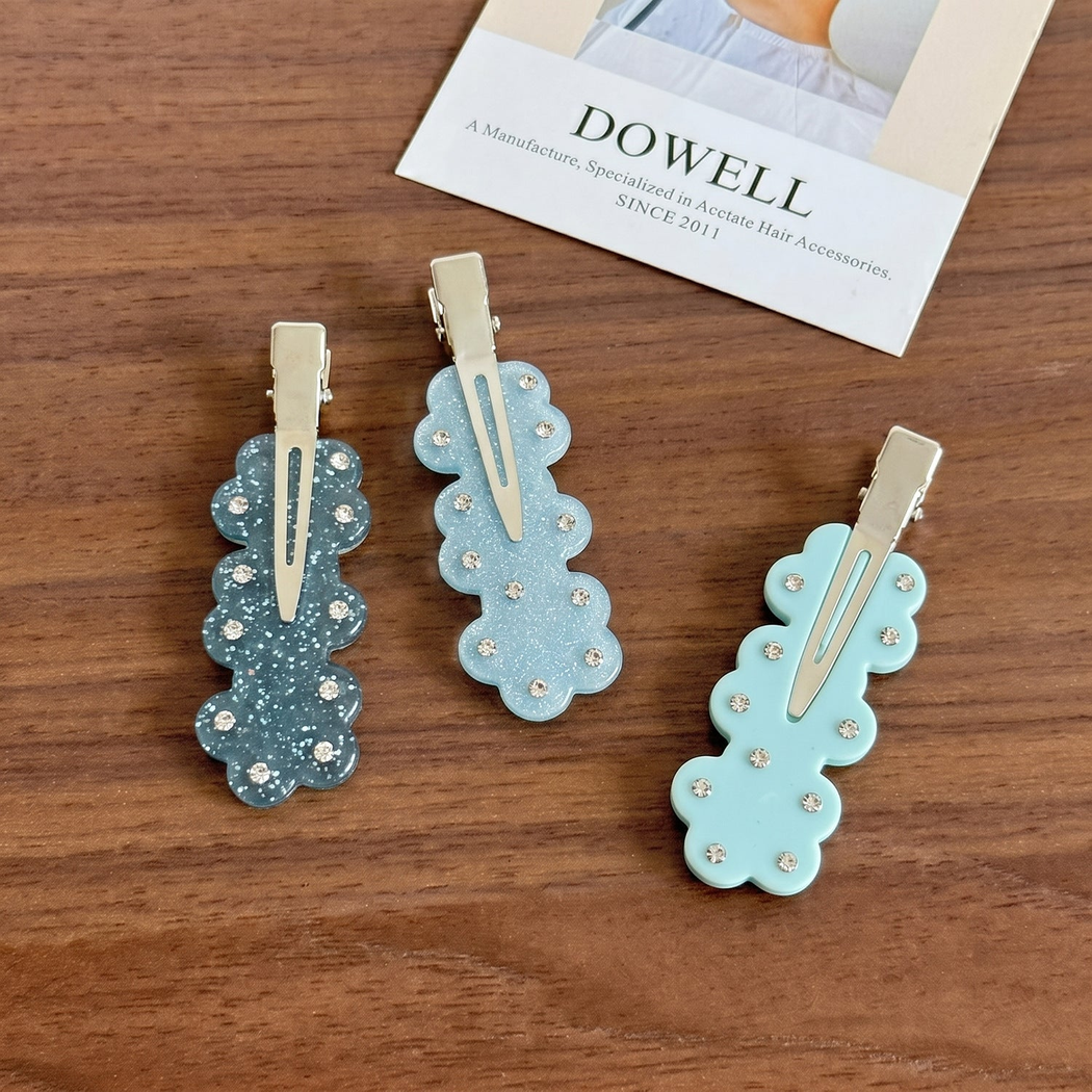 Beau - Three-Piece Floral Scalloped Hair Clips
