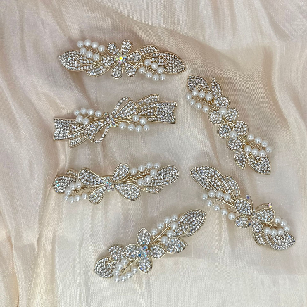 Beau - White Mixed-Motif Spring Hair Clip