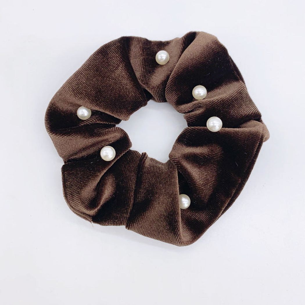 Gifty - Studded Soft-Pile Scrunchie
